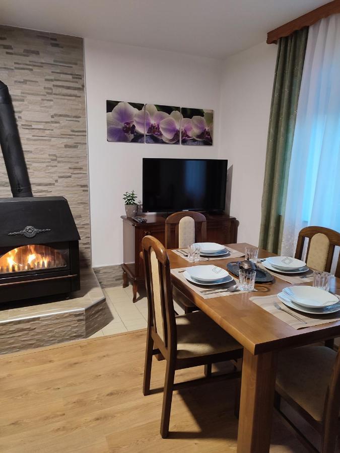 Apartman Adna كولين فاكوف المظهر الخارجي الصورة