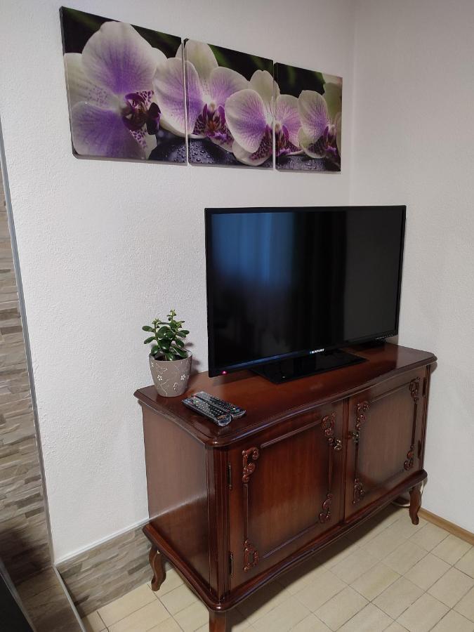 Apartman Adna كولين فاكوف المظهر الخارجي الصورة